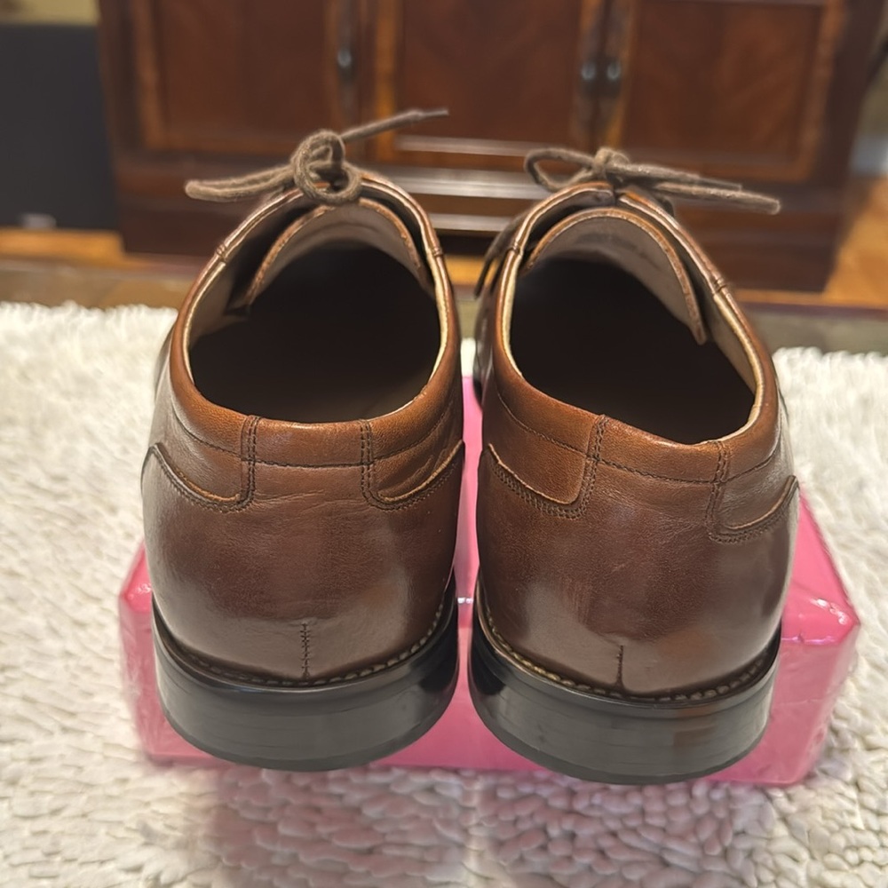 Stacy Adams Elegant Brown Leather Men's Dress Shoes - Picture 6 of 7